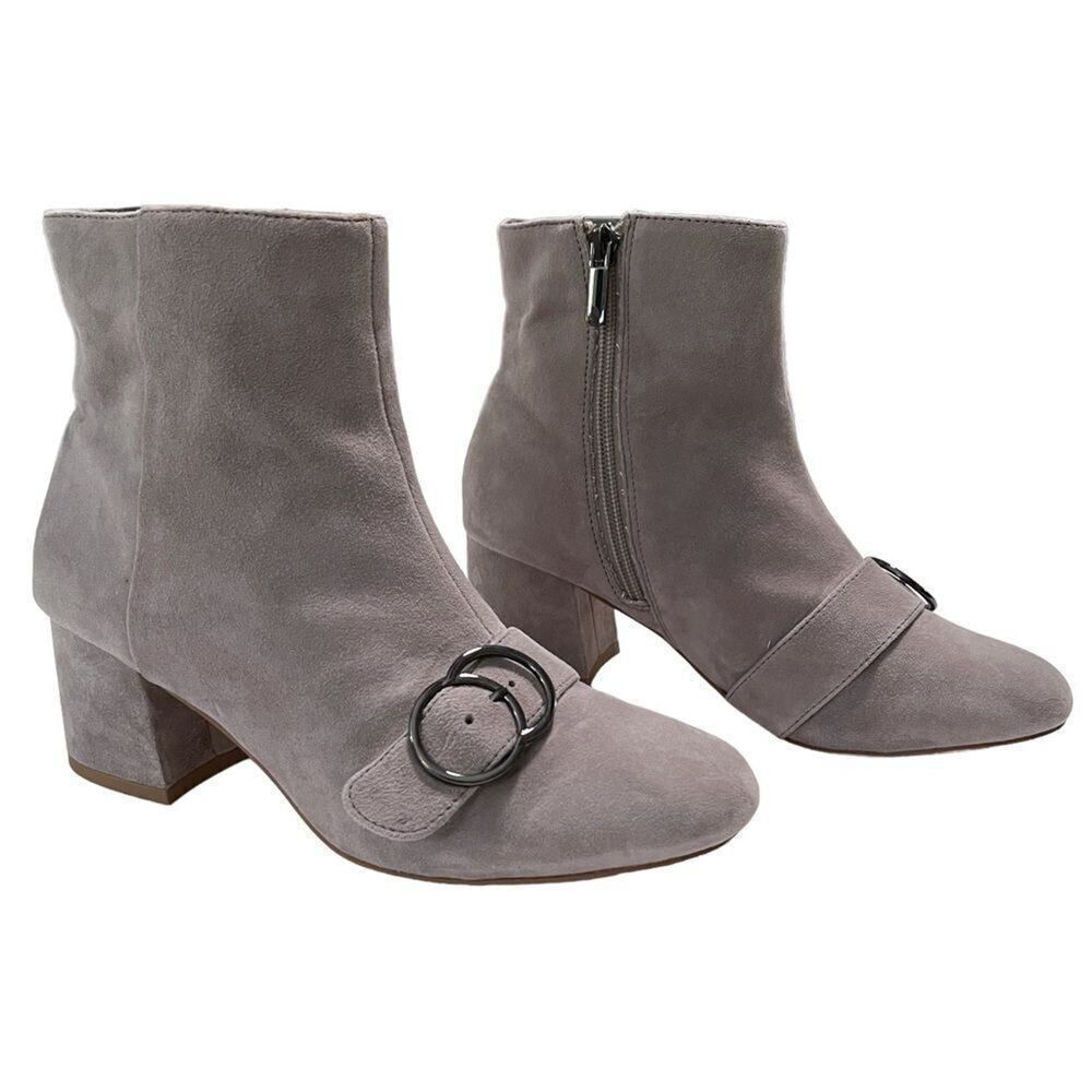 Bleeker & Bond Lacey Light Gray Suede Leather Heeled Ankle Bootie Boots Size 6M